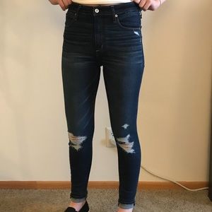 Distressed High Rise Skinny Jeans